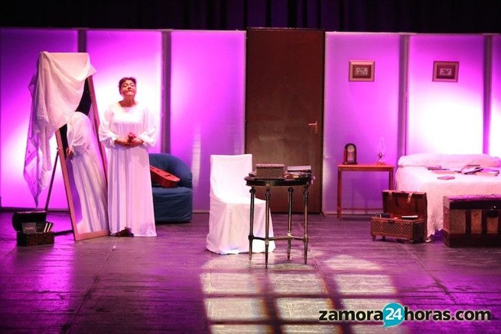 El grupo Juan del Enzina estrena junio en el Principal