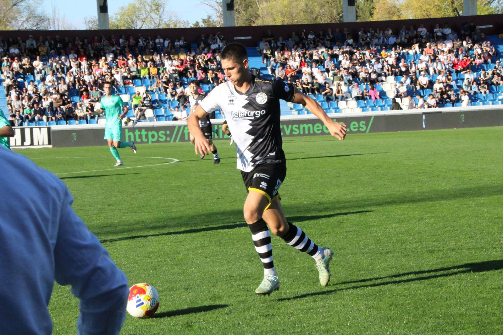 Farru, en una acción ante el Mérida