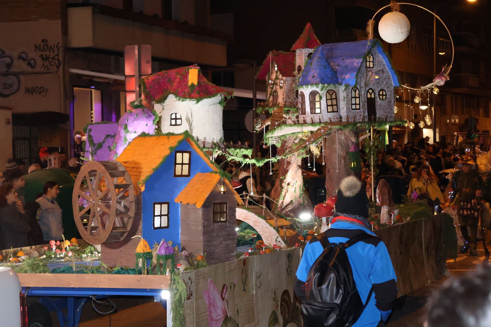 GALERÍA | Disfruta de las imágenes del colorido desfile de Carnaval en Zamora