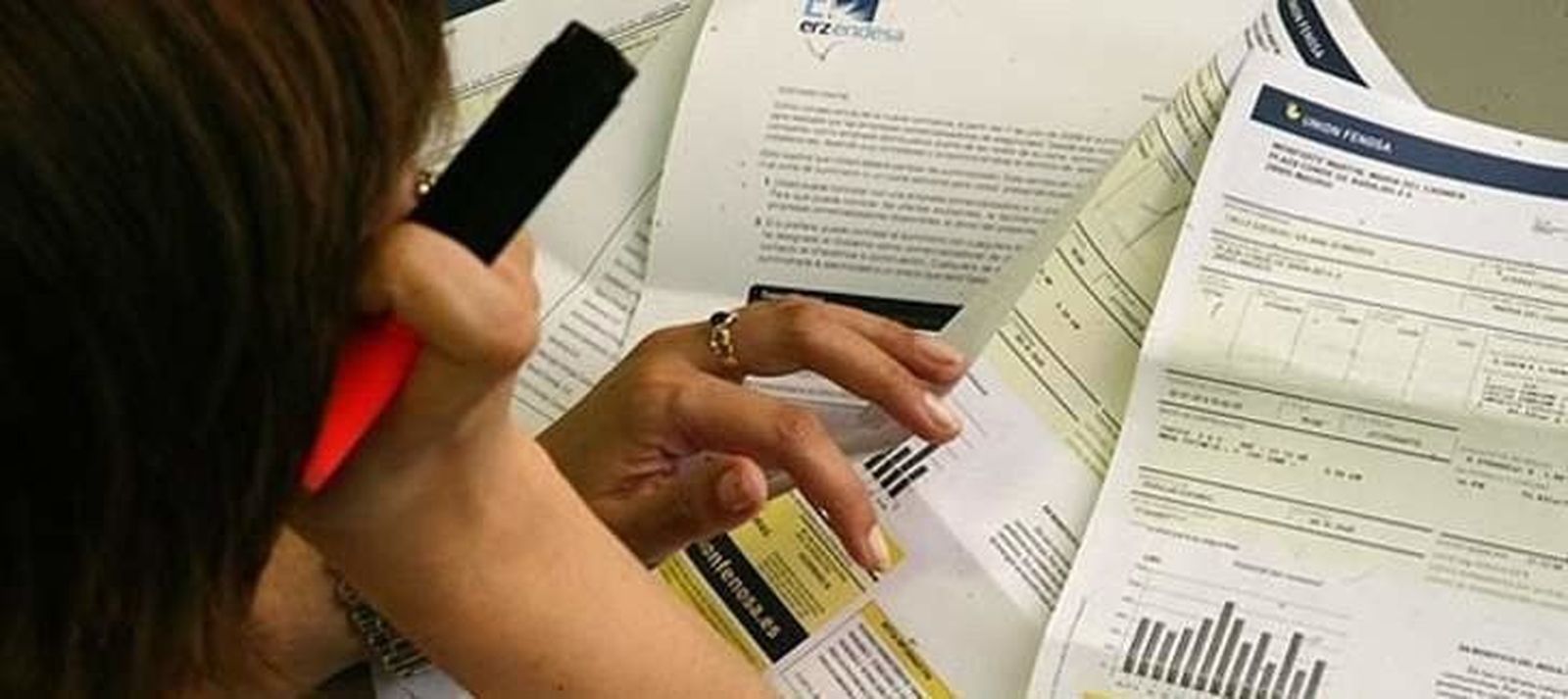 Una herramienta de internet ayuda a ahorrar en las facturas de luz y gas