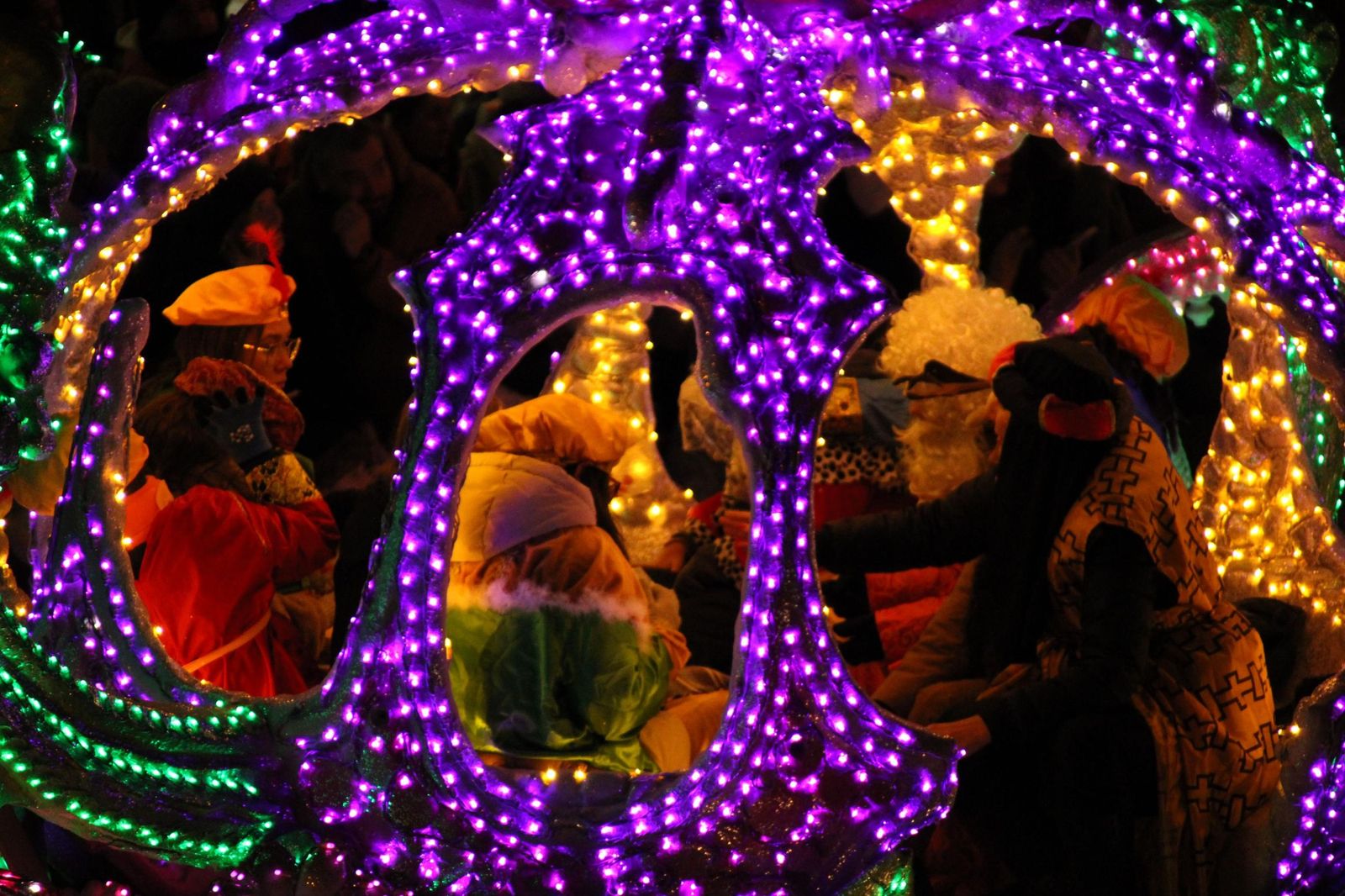 Los Reyes Magos recorren las calles de Salamanca en la Cabalgata 2026
