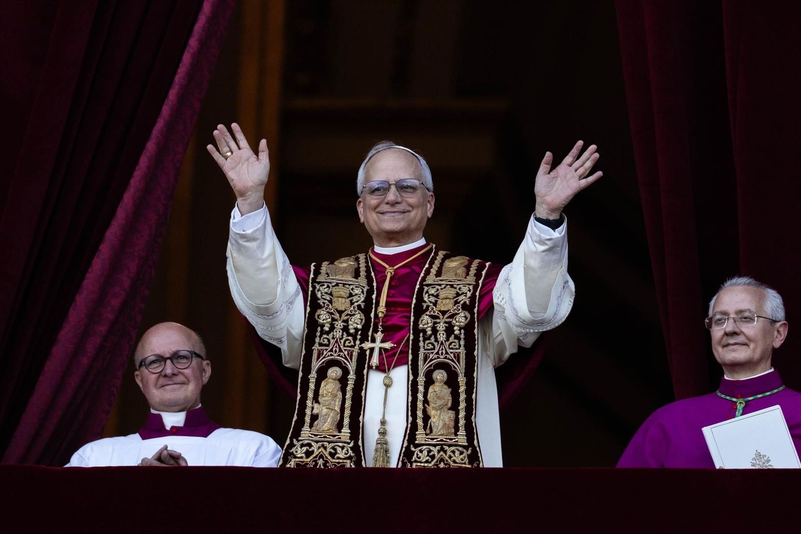 The newly elected Pope Leo XIV (C), the American Robert Prevost, appears on the balcony of St. Peter's Basilica in the Vatican after the Papal Conclave. Photo Oliver Weikendpa - Oliver Weikendpa The newly elected Pope Leo XIV (C), the American Robert Prevost, appears on the balcony of St. Peter's Basilica in the Vatican after the Papal Conclave. Photo Oliver Weikendpa - Oliver Weikendpa