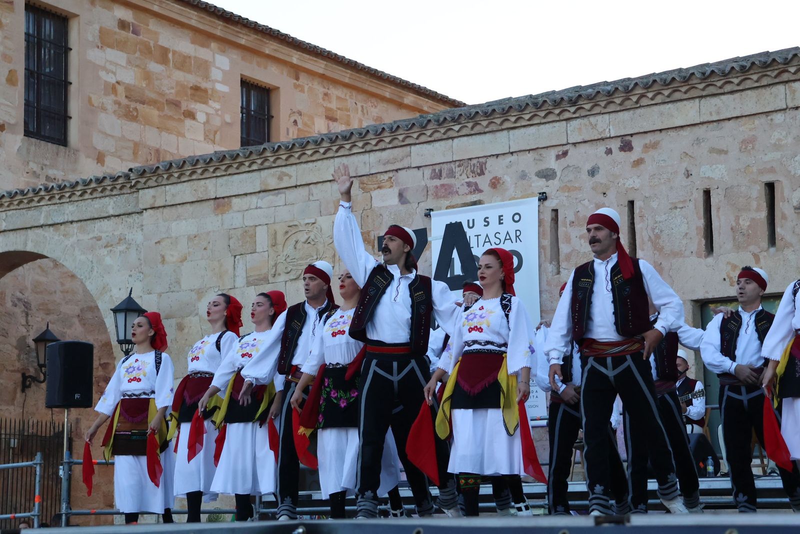 clausura-del-festival-internacional-de-folklore-de-zamora-10