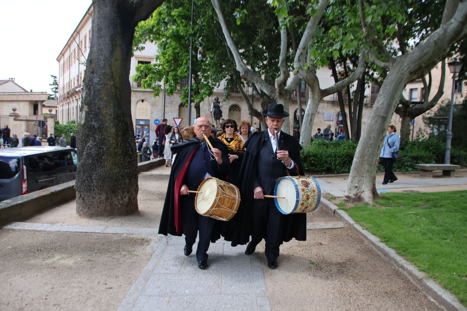 Procesión y bendición simbólica de los campos por el día del patrón de los agricultores, San Isidro Labrador