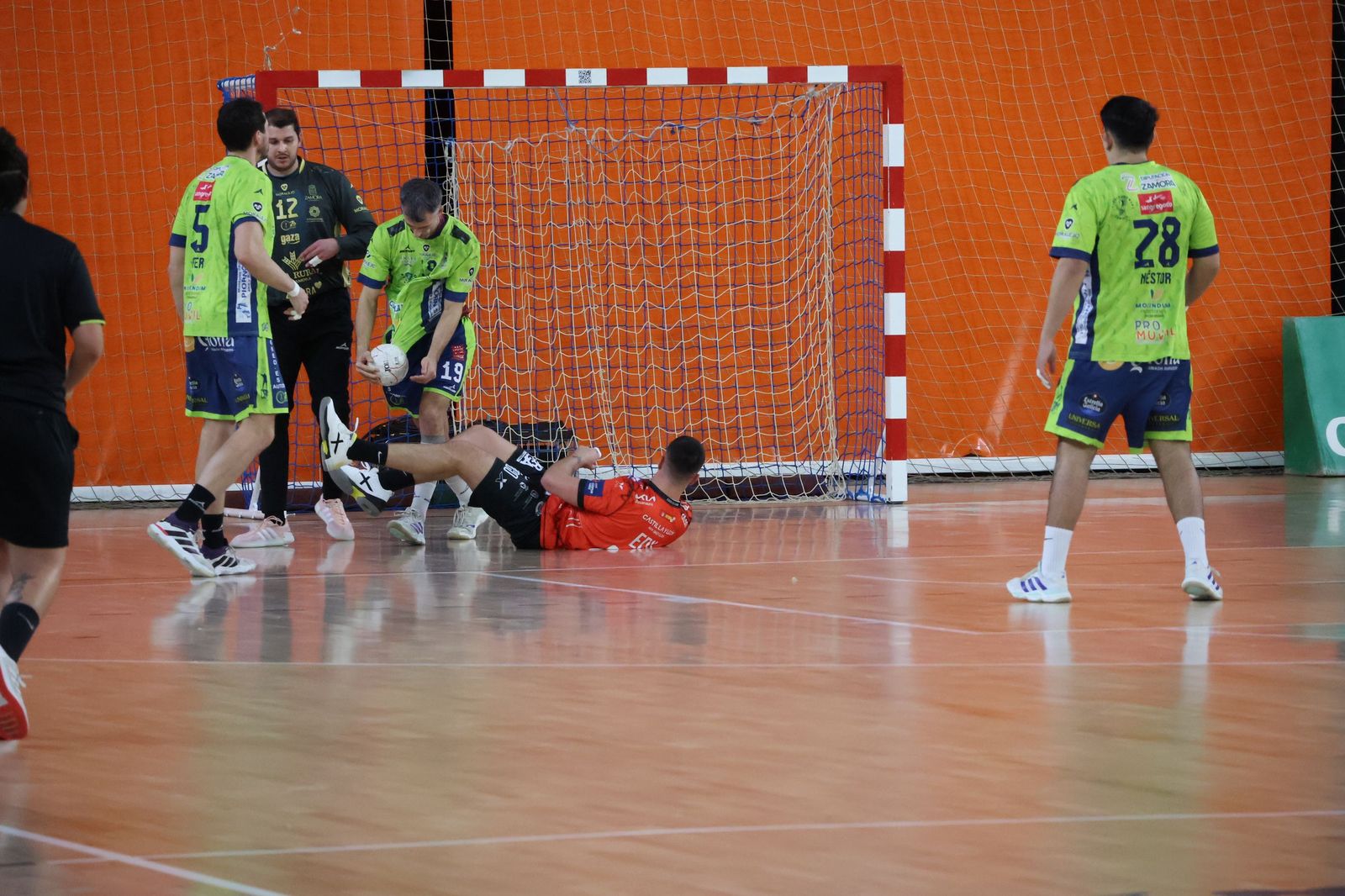 Balonmano Zamora- Ademar León