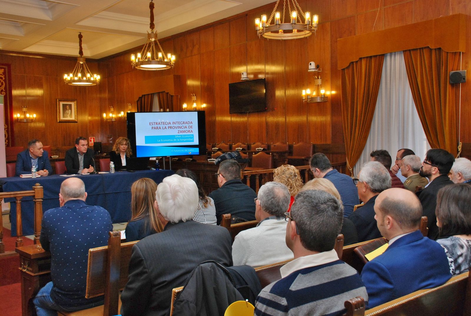 Agentes sociales reuni n febrero en la dipu 2