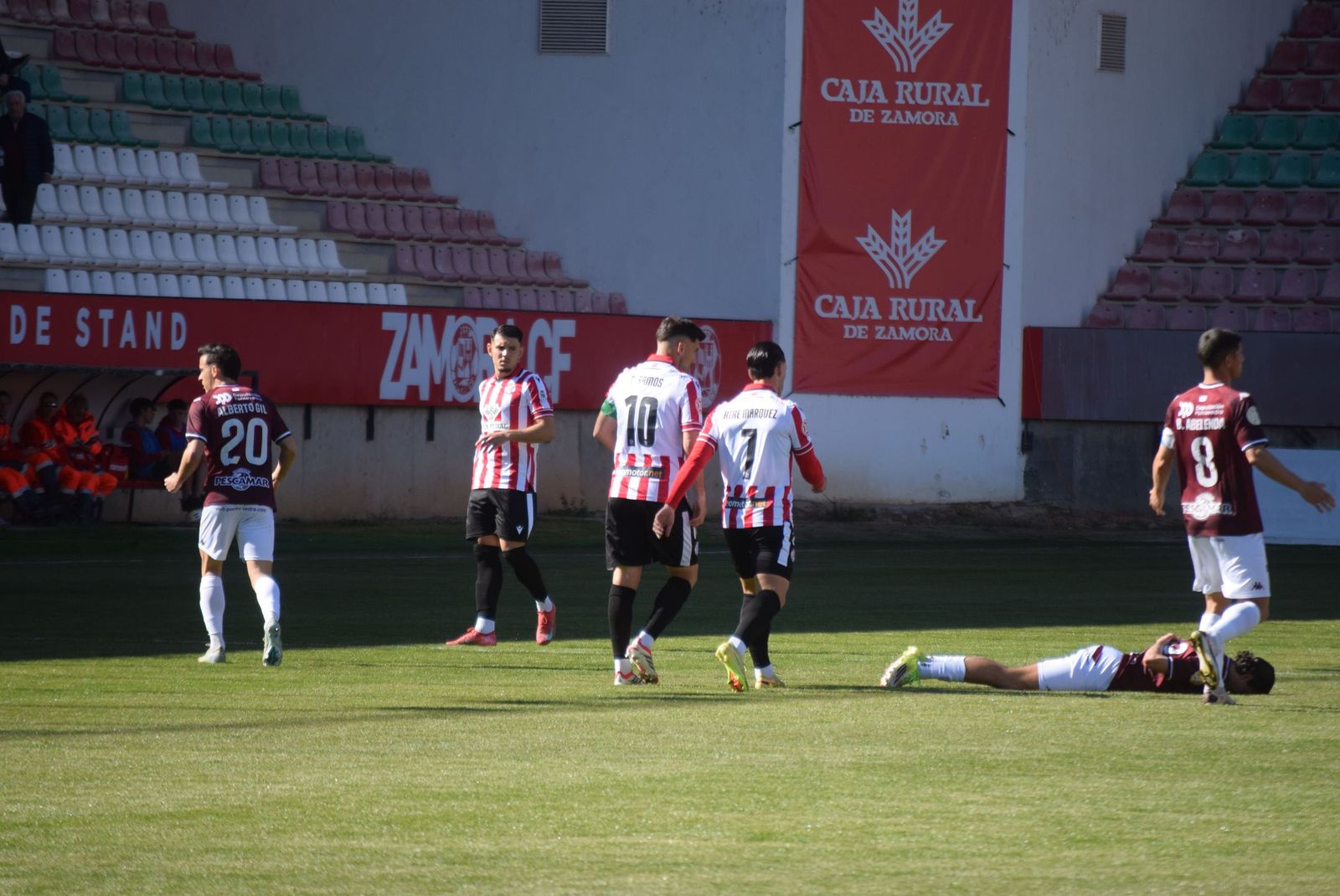 Zamora CF - Pontevedra CF (41).JPG