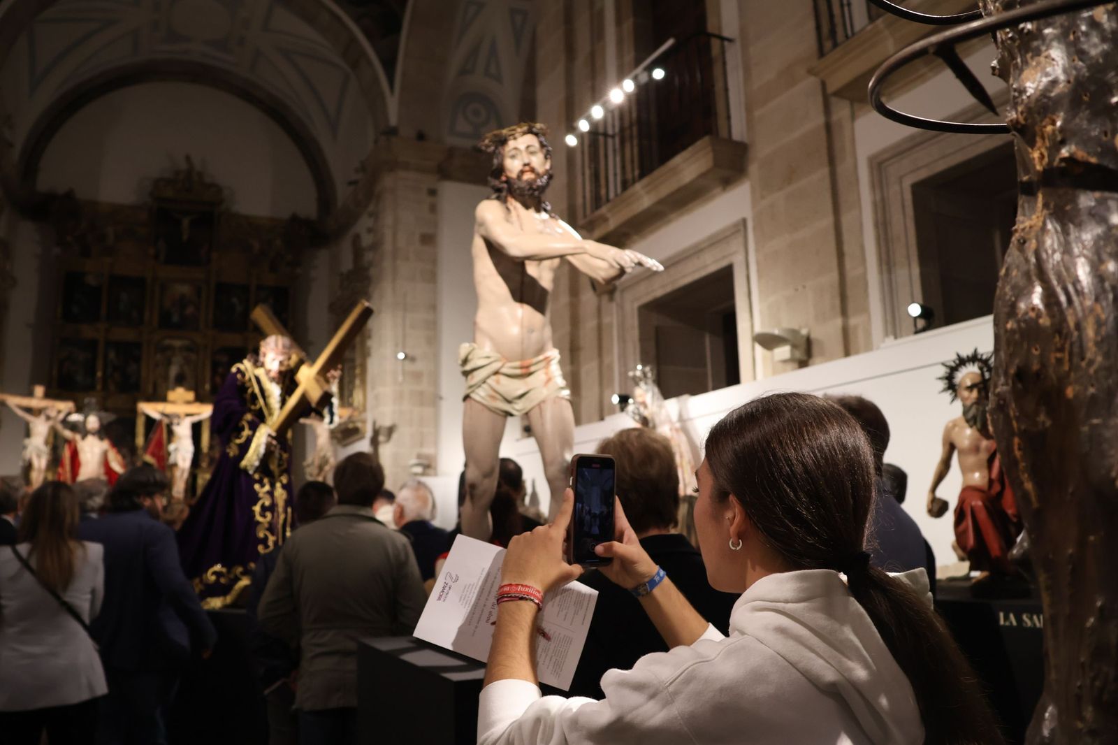 Exposición conmemorativa del bicentenario del nacimiento del imaginero Ramón Álvarez