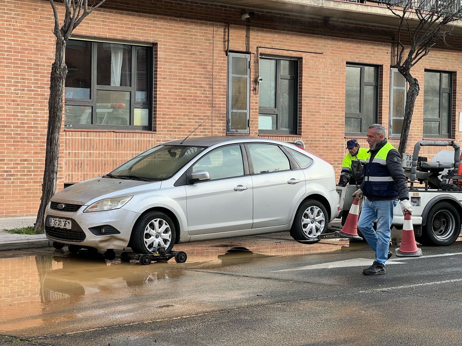 reventon-en-el-paseo-cesar-real-de-la-riva-8