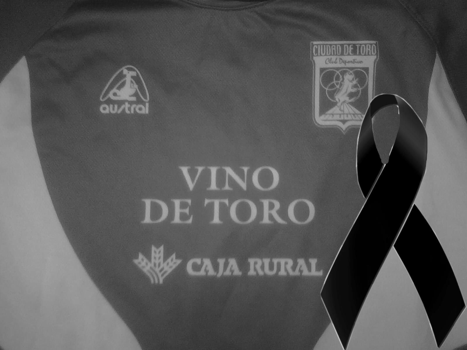 Luto atletismo vino toro