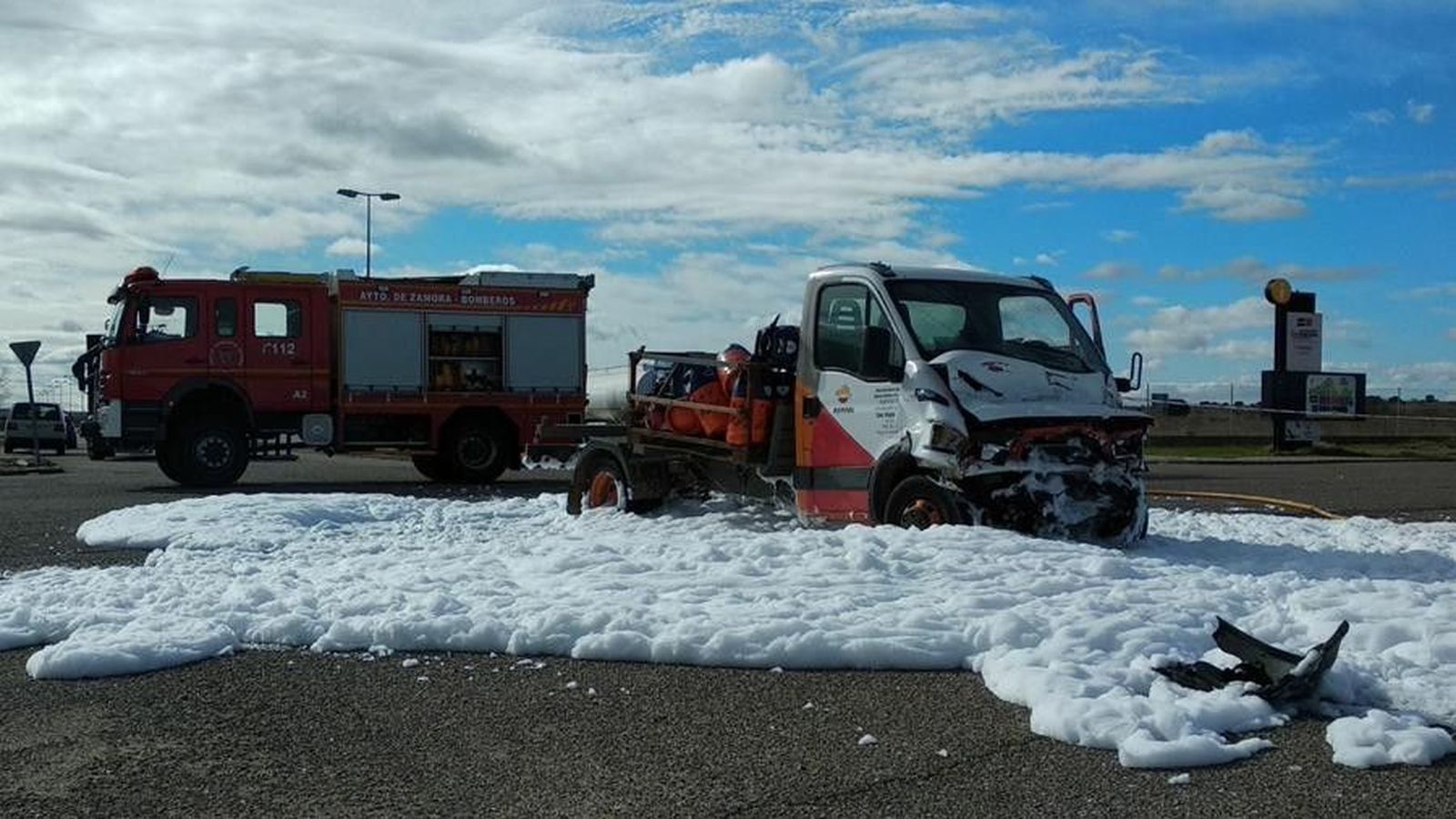 WhatsApp Image 2018 02 01 at 13.00.50 (1) (Copy)