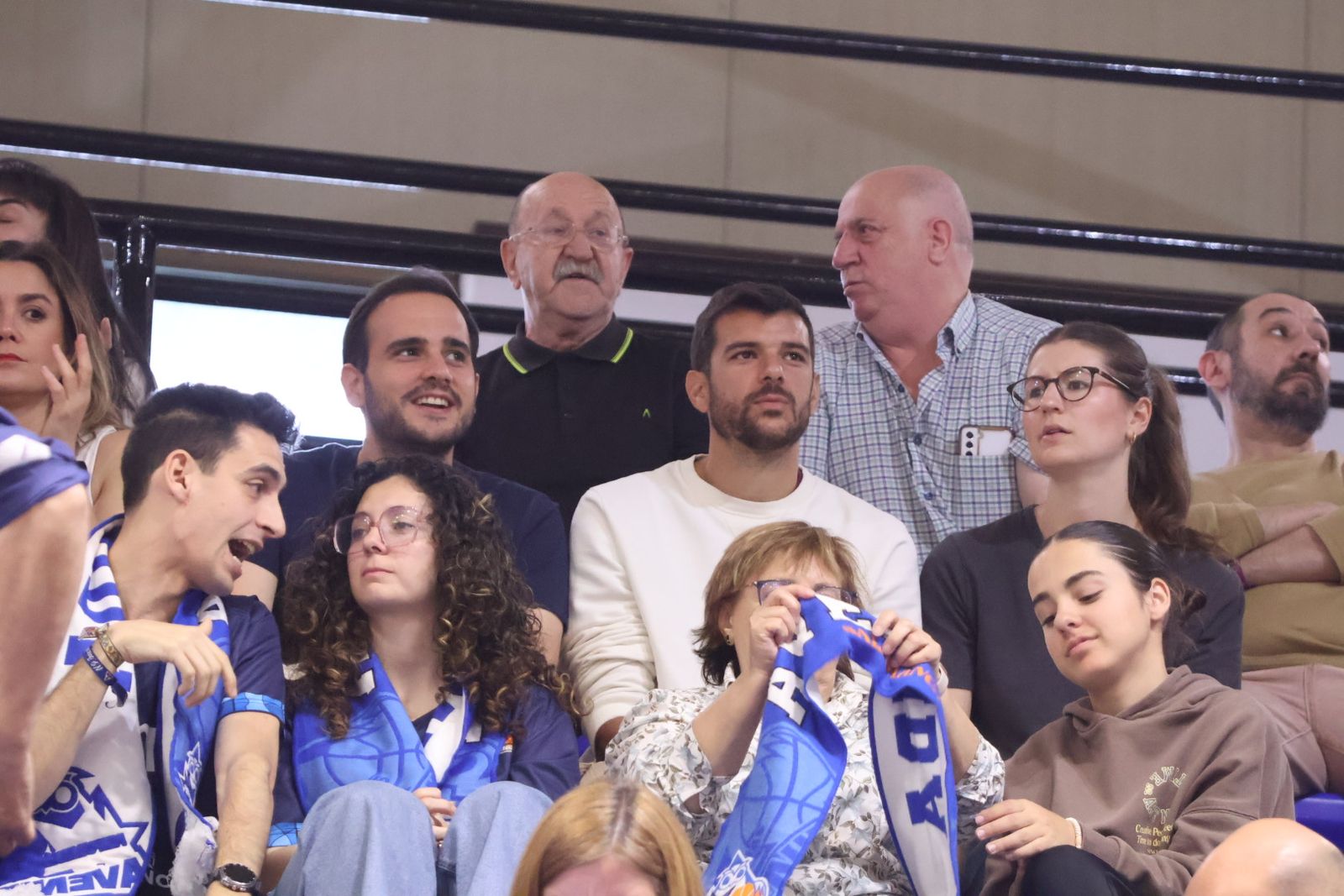 Perfumerías Avenida - CB Jairis