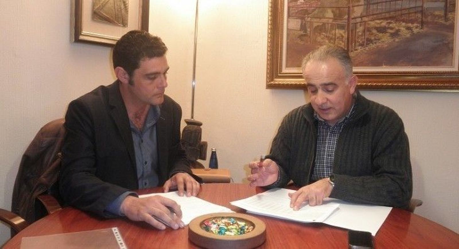 Asaja y la Diputación analizan las cuentas y la representación en la Lonja