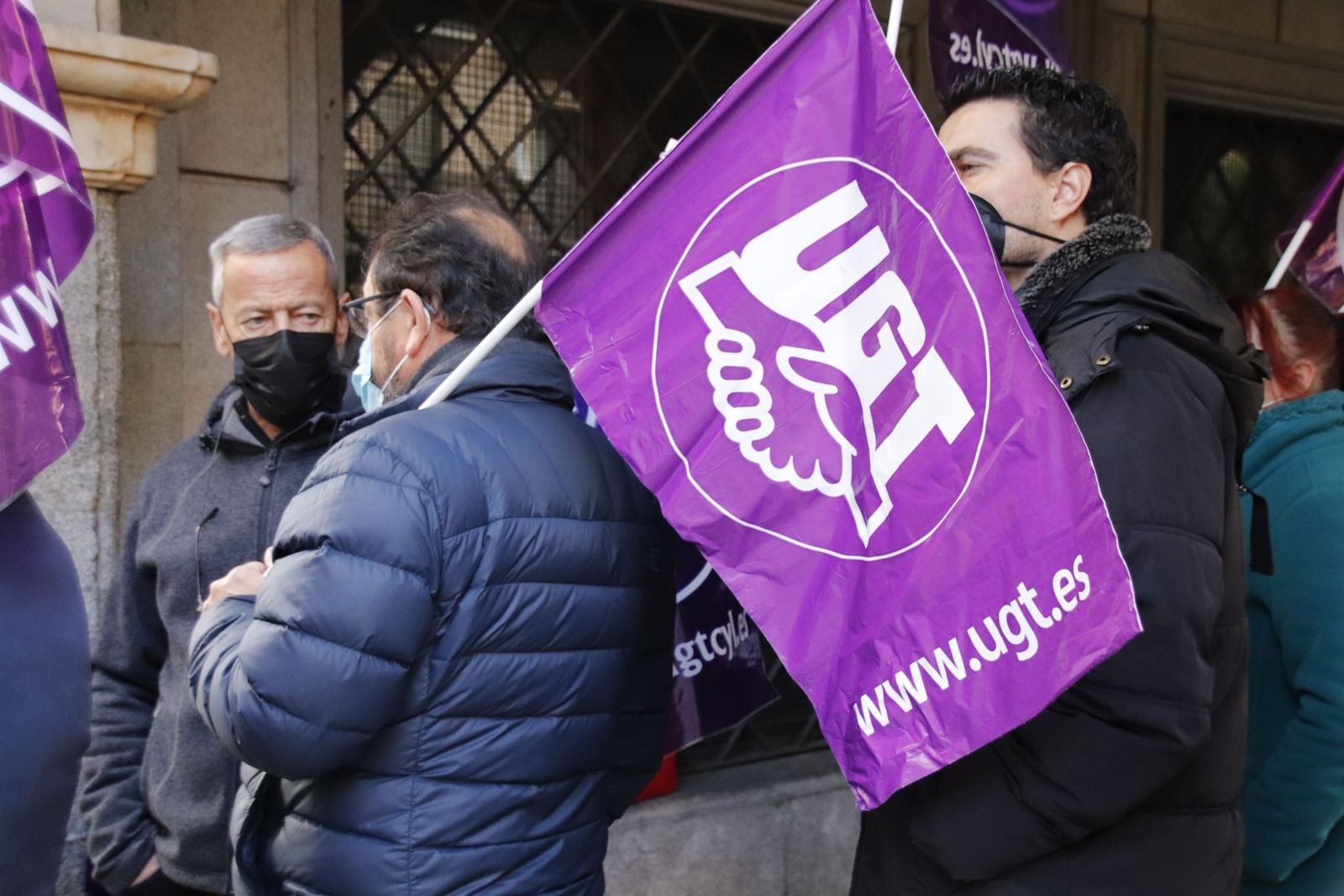 20211125113400-mg-1111