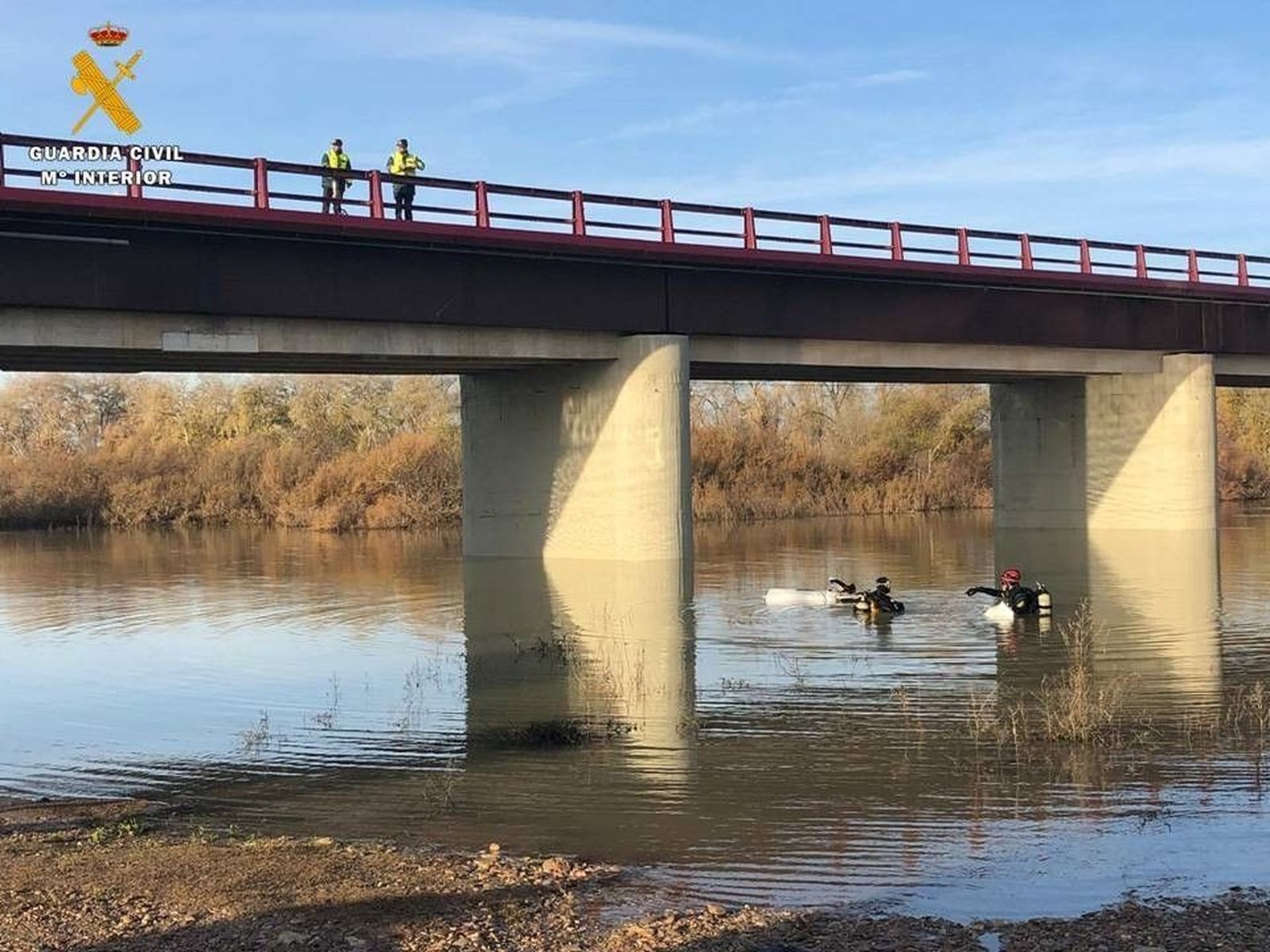 Labores de rescate de la Guardia Civil ARCHIVO