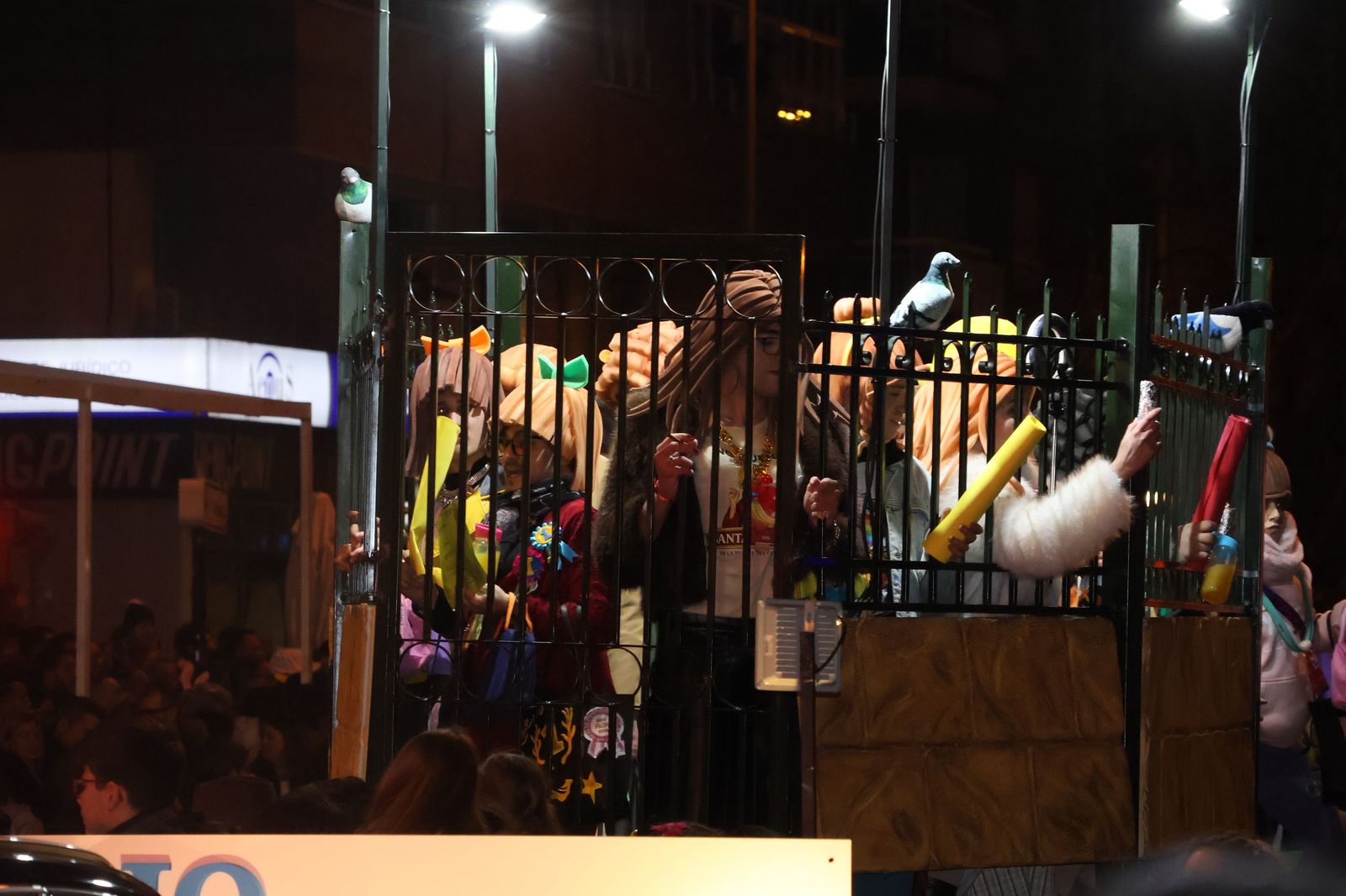 GALERÍA | Disfruta de las imágenes del colorido desfile de Carnaval en Zamora