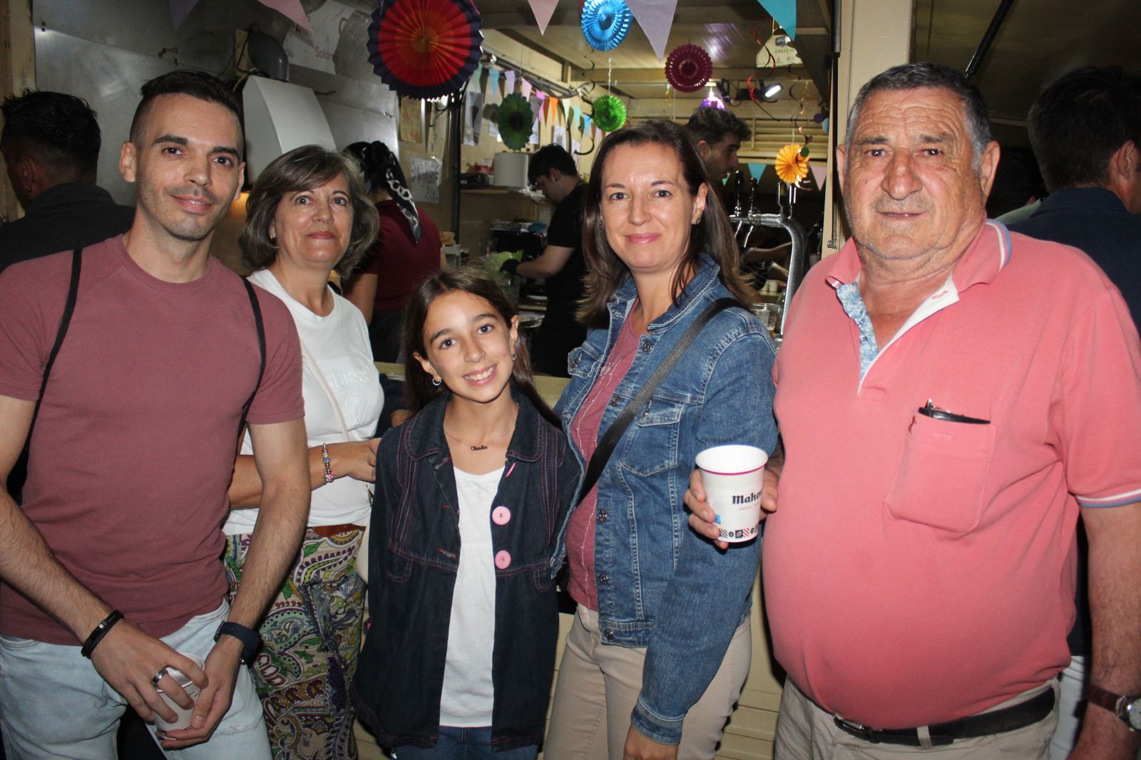 Ambiente en la Feria de Día en la tarde de este viernes