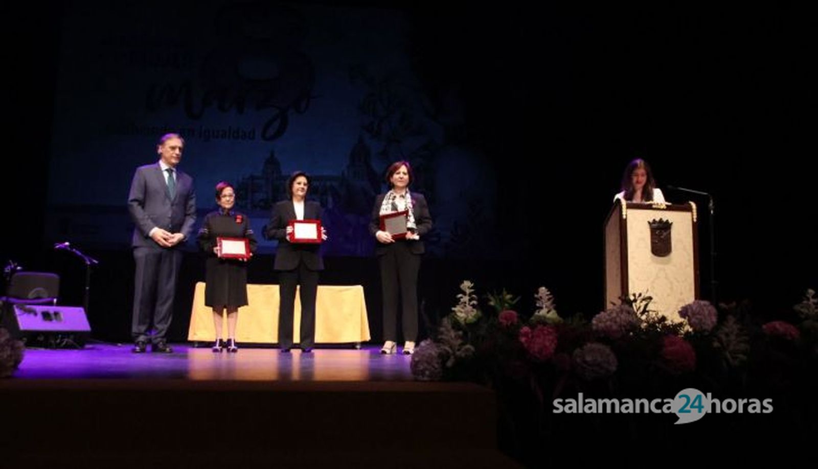 Acto de reconocimiento y entrega de distinciones del Ayto Salamanca, con motivo del Día Internacional de la Mujer Acto de reconocimiento y entrega de distinciones del Ayto Salamanca, con motivo del Día Internacional de la Mujer
