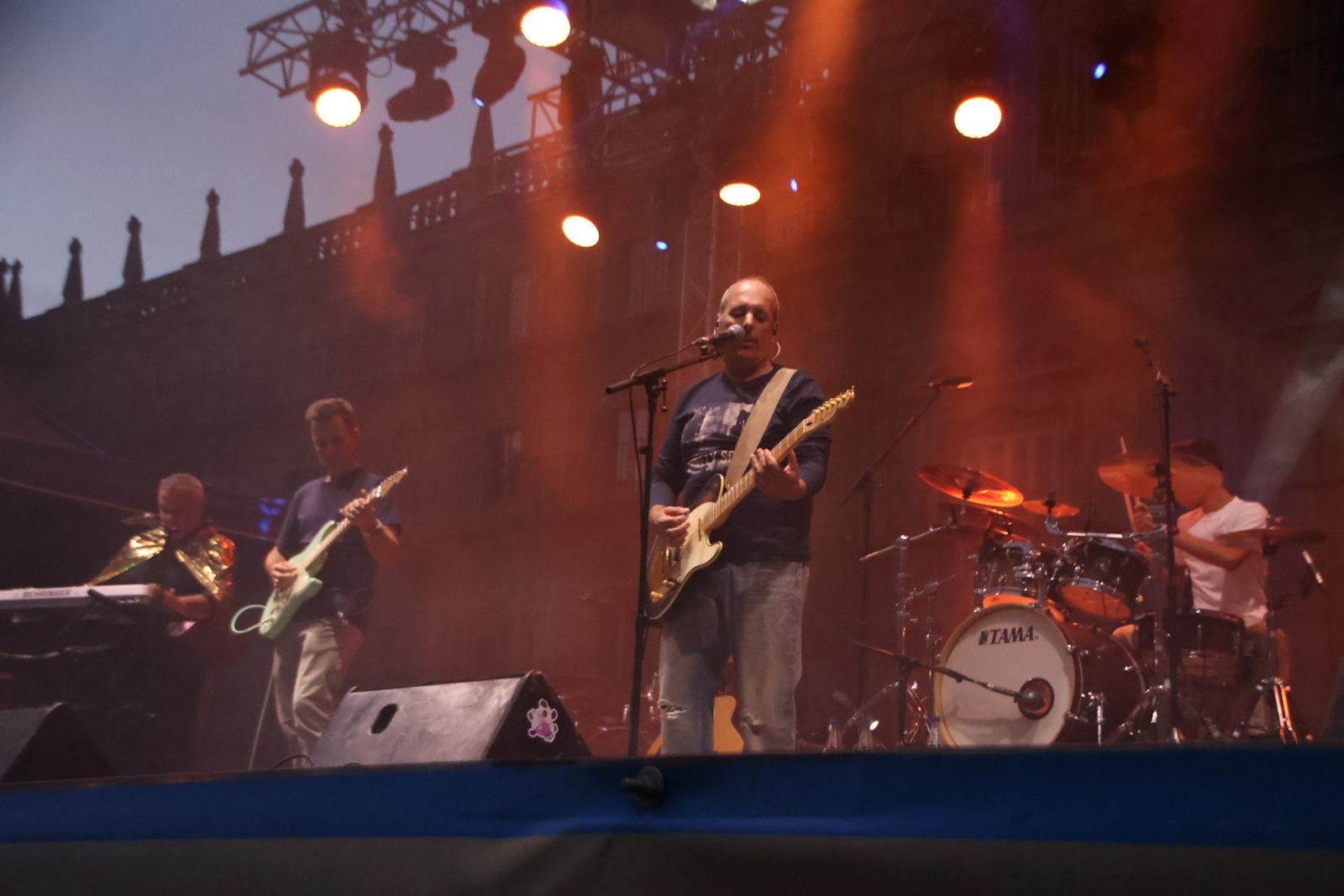 Concierto de Benbow en la Plaza Mayor