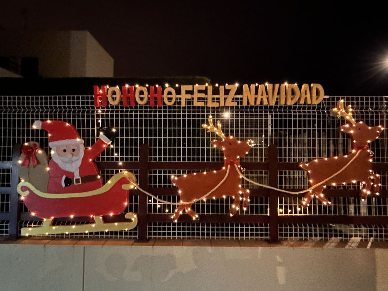 N.P.G. - Decoración navideña en Monterrubio de la Armuña (2).jpeg