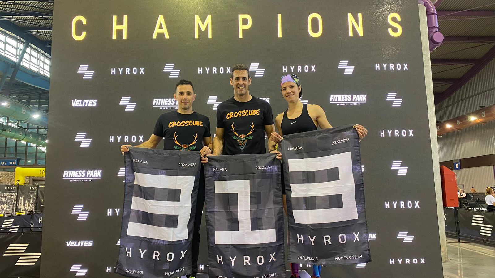 José Ángel, Iván y Montse en el pódium de Málaga