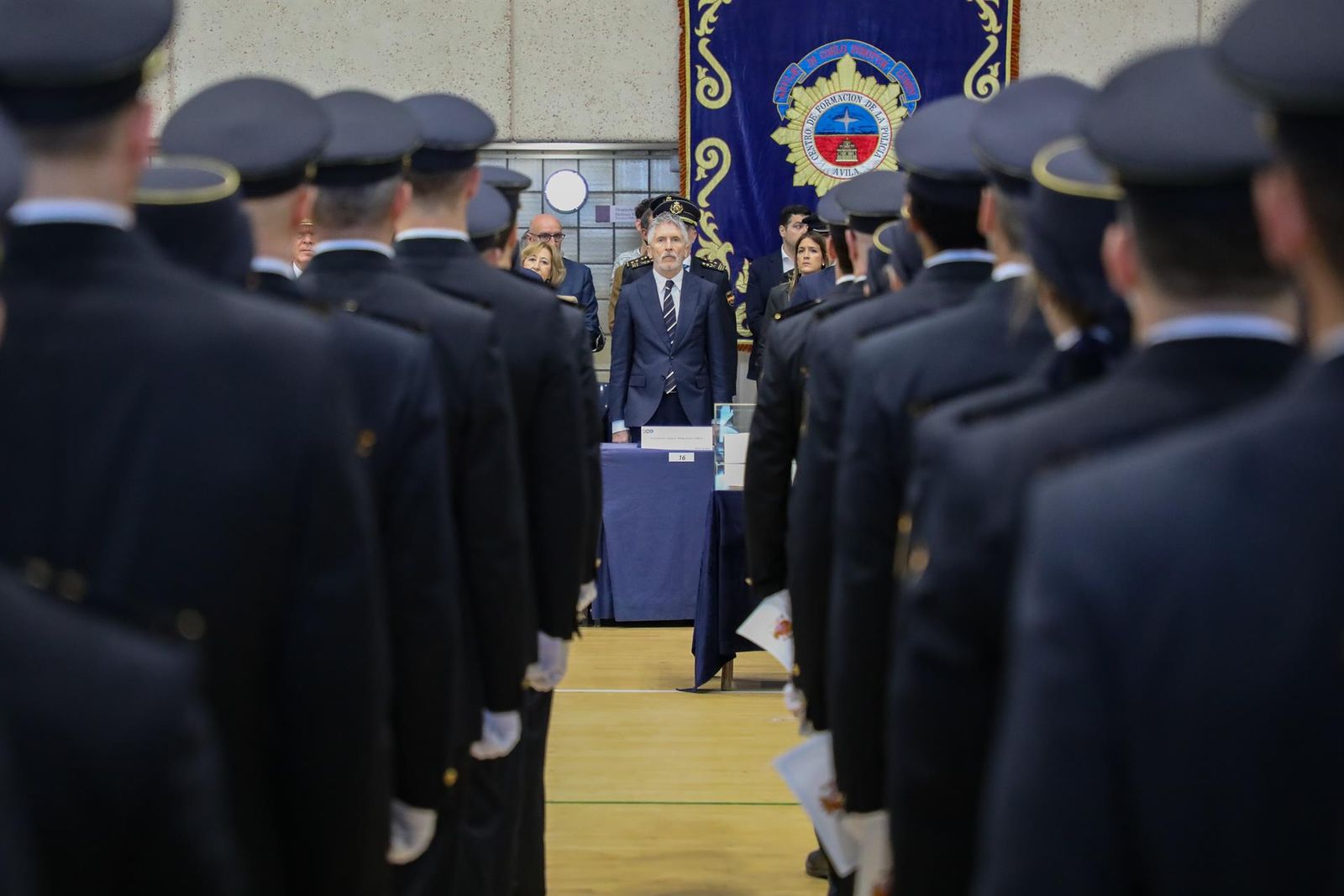 Fernando Grande Marlaska durante la entrega de títulos a la XXXVI promoción de la Escala Ejecutiva de la Policía Nacional. Rafael Bastante - Europa Press - Archivo