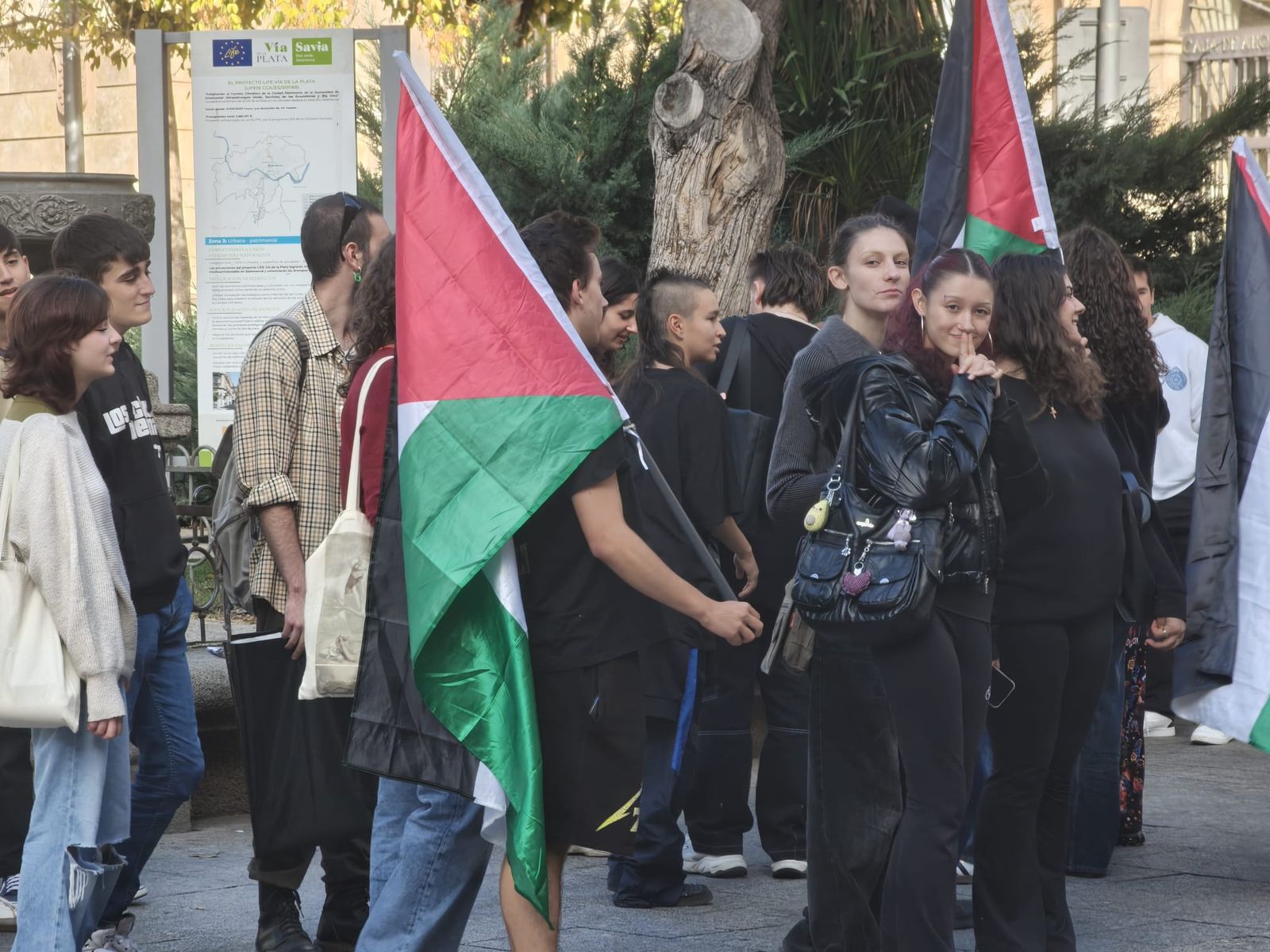 Los estudiantes de Salamanca recorren Salamanca alzando la voz por Palestina
