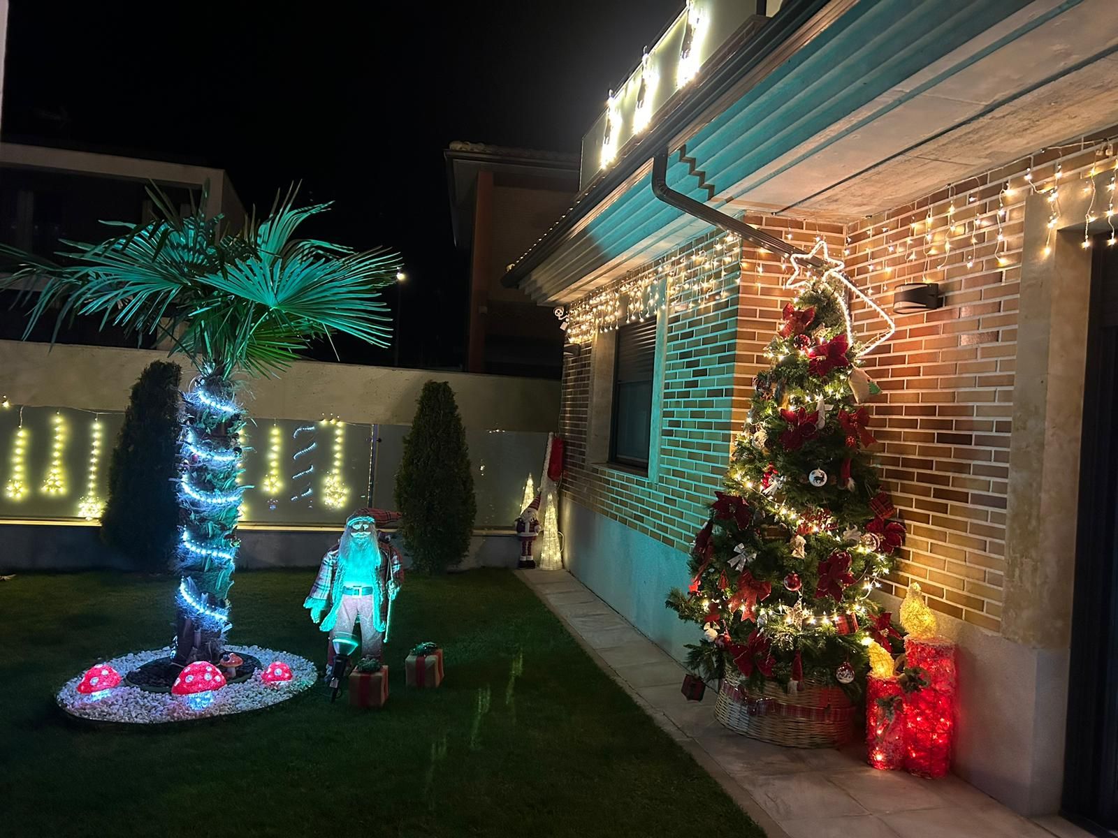 r-s-b-decoracion-navidena-en-una-vivienda-de-villares-de-la-reina-6