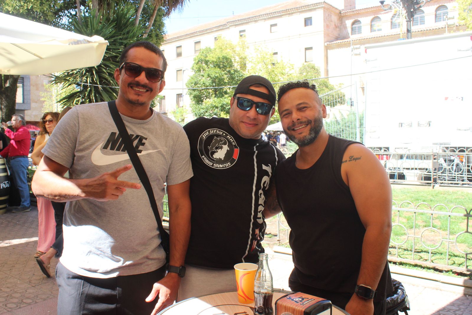 Ambiente en la Feria de Día en el mediodía de este sábado