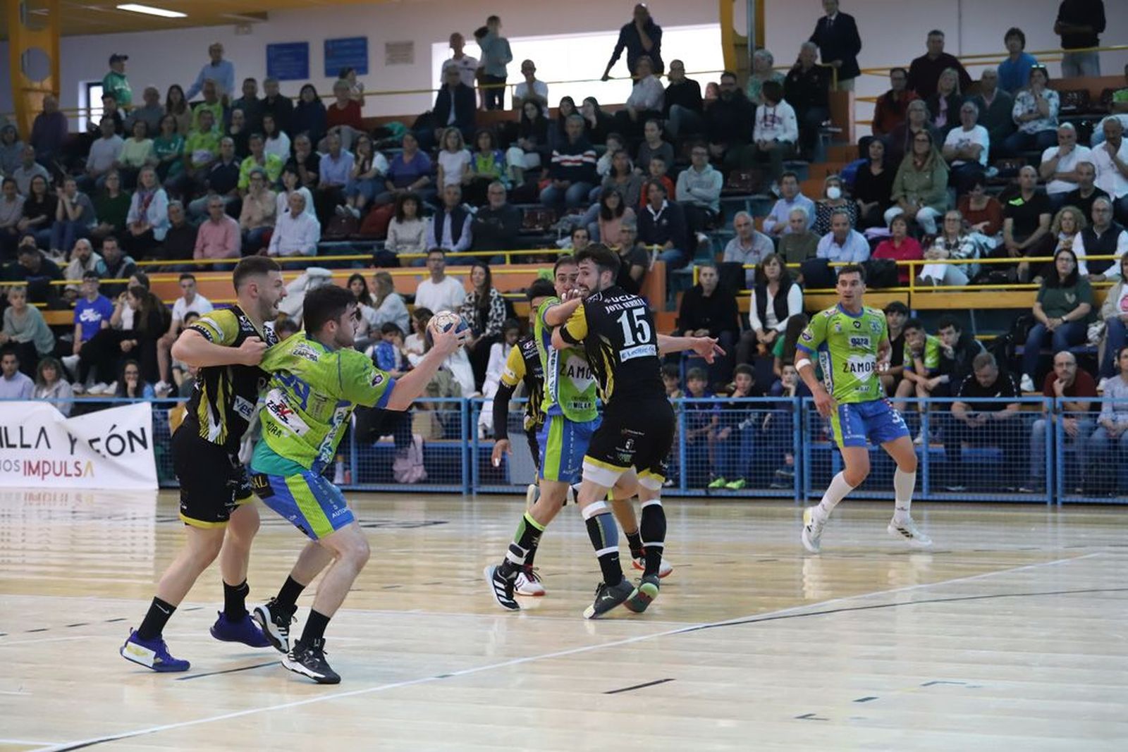 balonmano-zamora-enamora-alarcos-ciudad-real-24