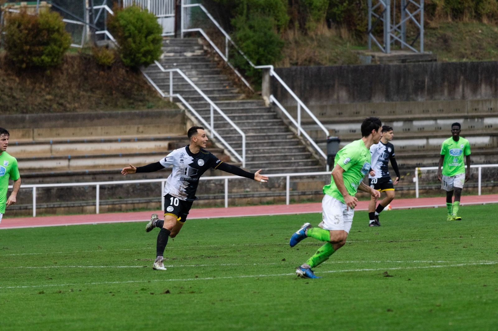 Unionistas B – Almazán