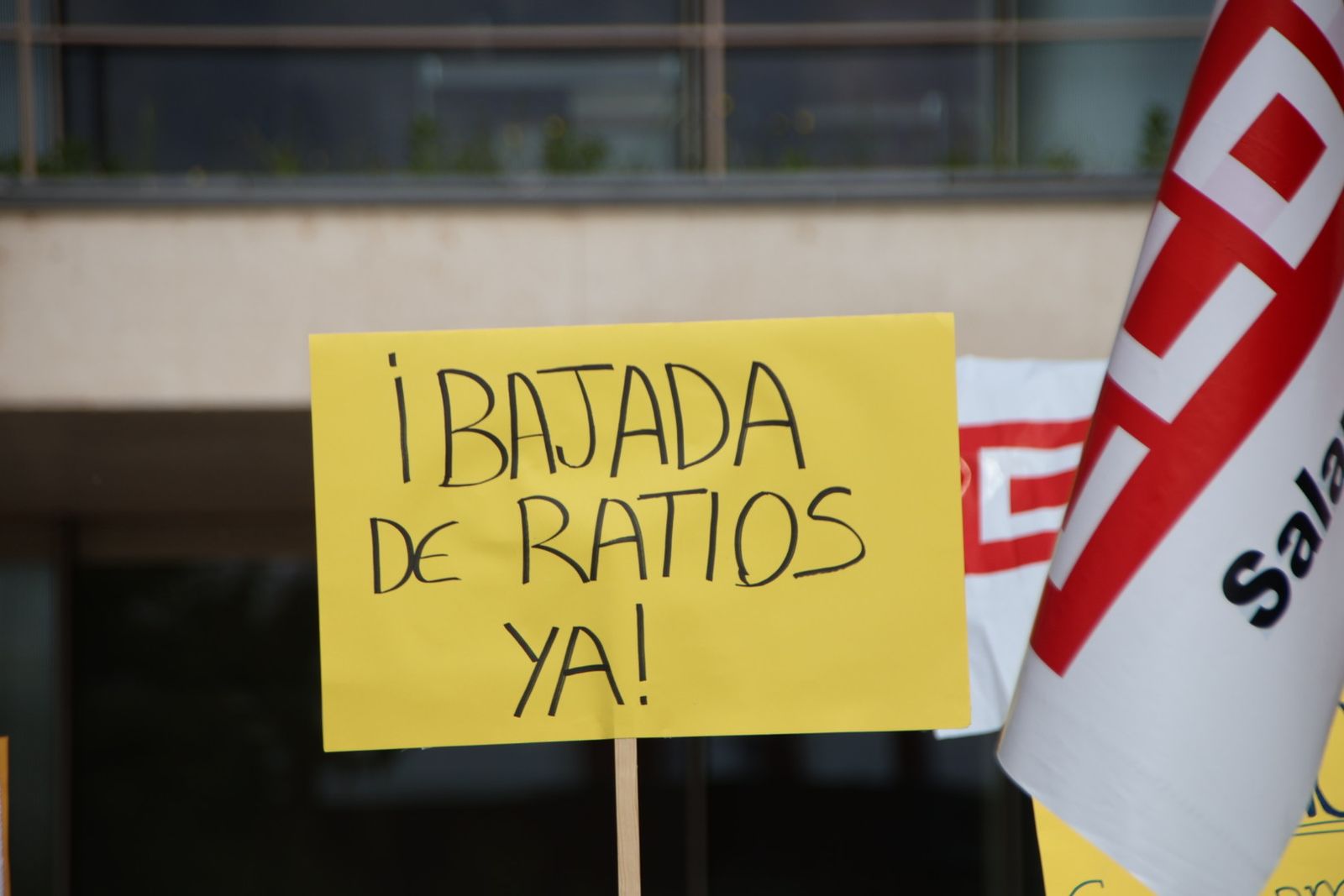 Concentración en la huelga de Educación Infantil