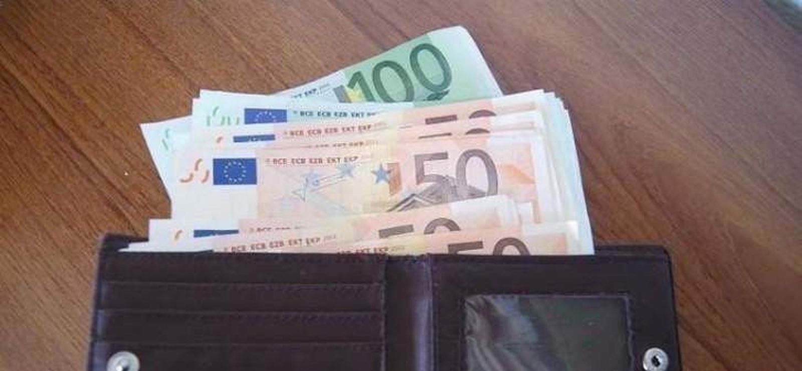 Los sueldos más bajos caen un 28% durante la crisis