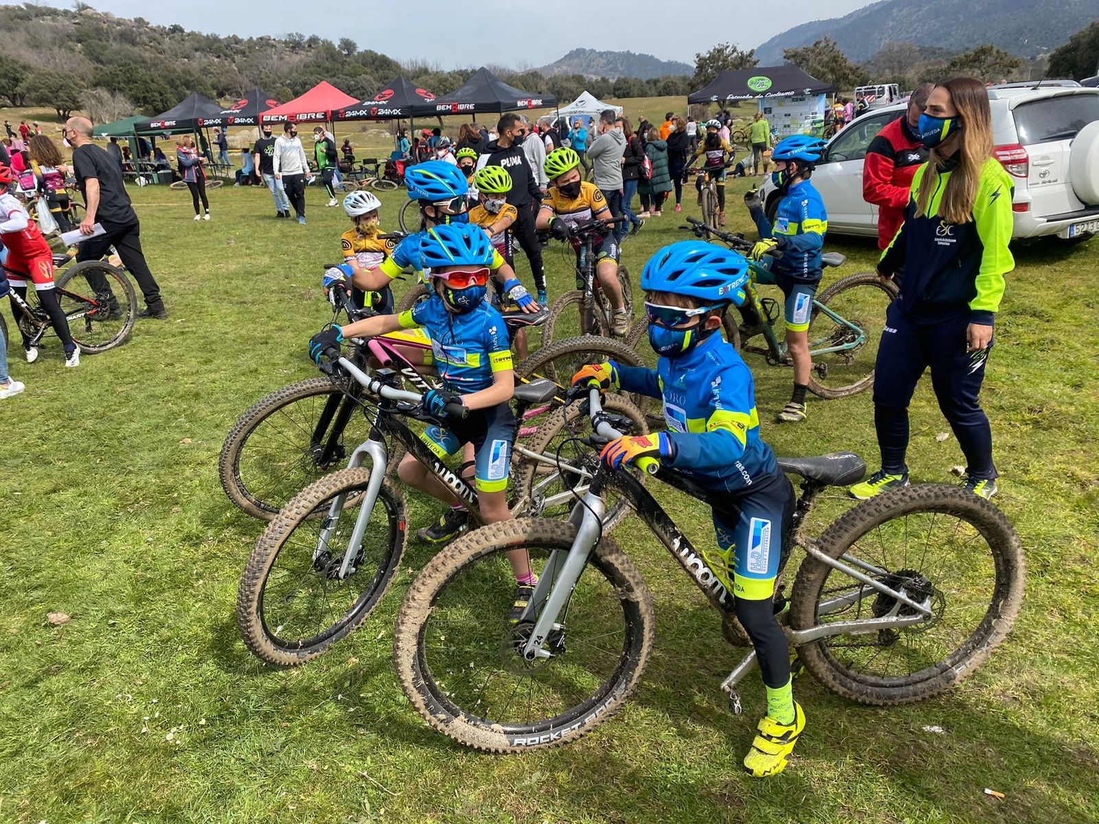La Escuela de Ciclismo Salmantina desplaza 28 jóvenes ciclistas al I Trofeo Villa de Guijuelo