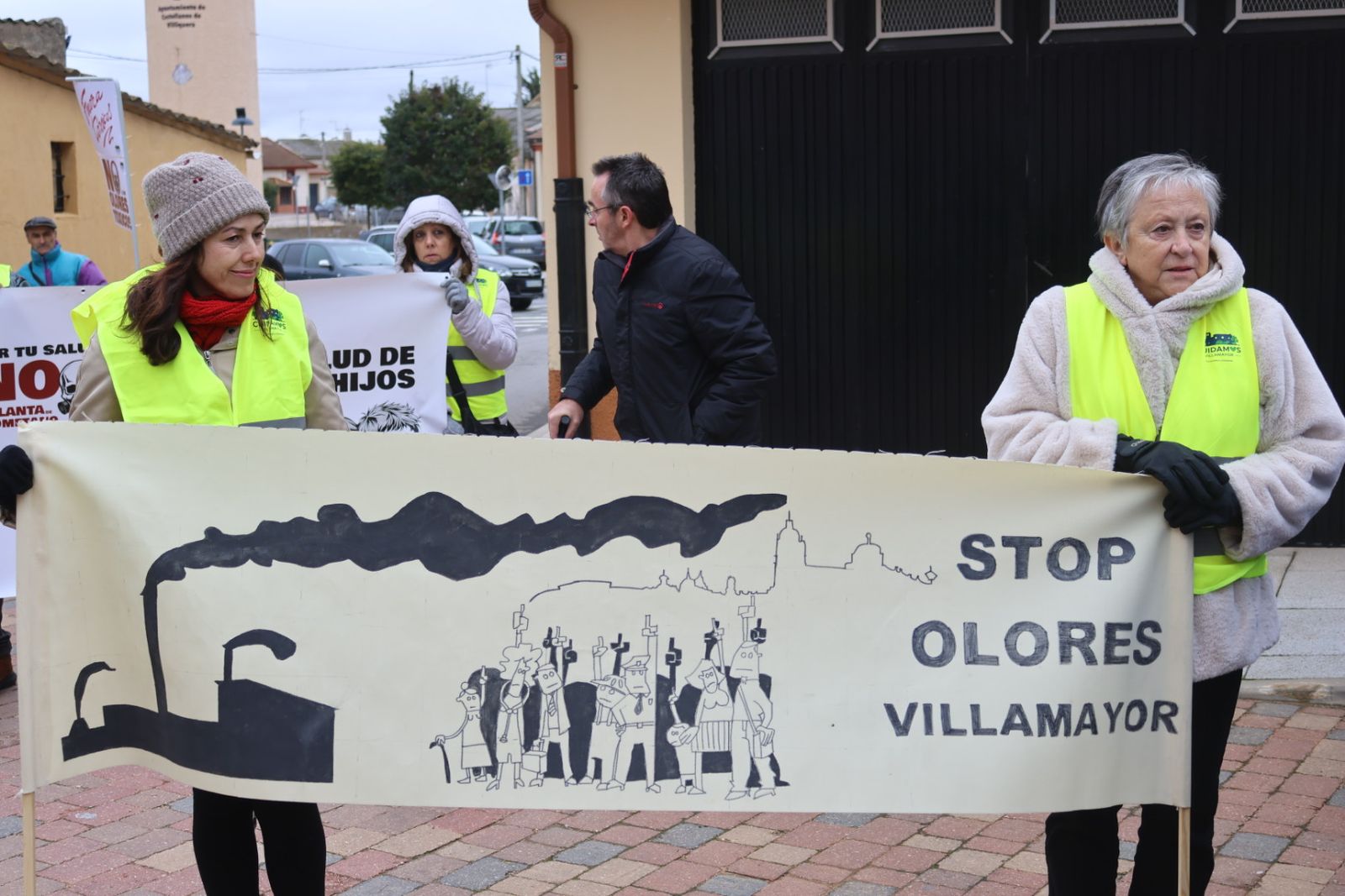 Protesta ciudadana por la planta de biogas en Castellanos de Villiquera