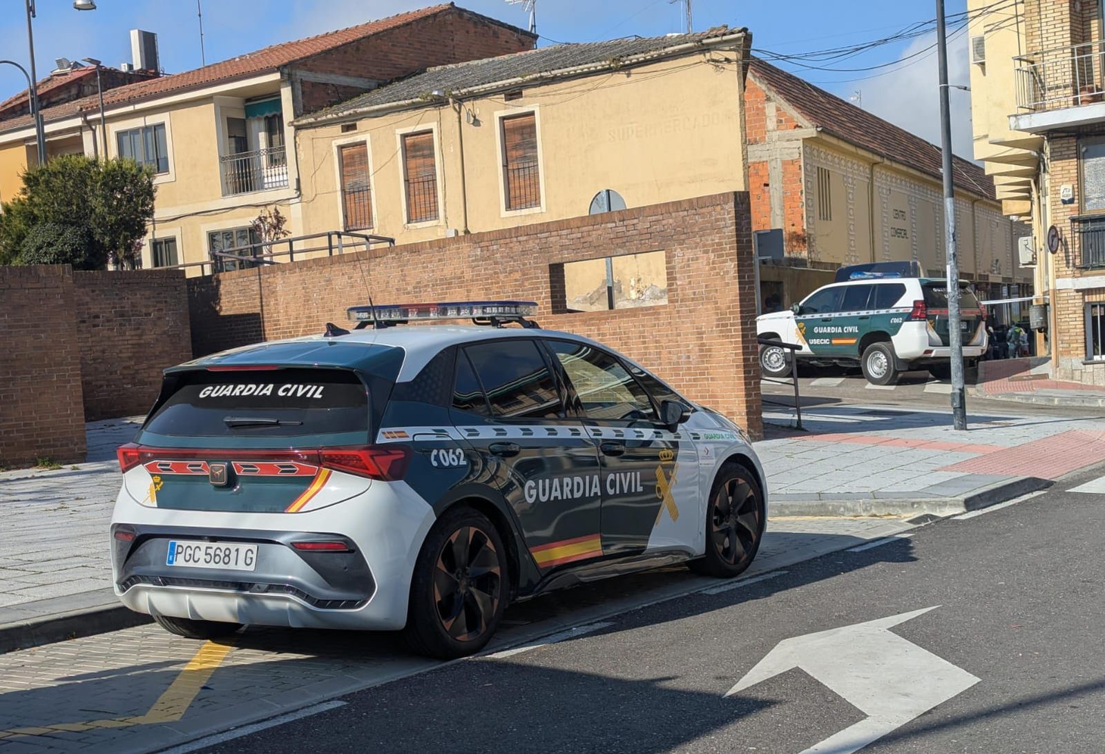 Redada en la calle La Báscula en Ciudad Rodrigo, jueves, 27 de marzo, de 2025 Redada en la calle La Báscula en Ciudad Rodrigo, jueves, 27 de marzo, de 2025