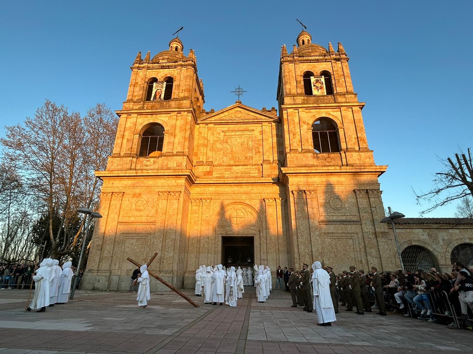 bb9b6207-064b-4fe9-819d-daaf80d78c87