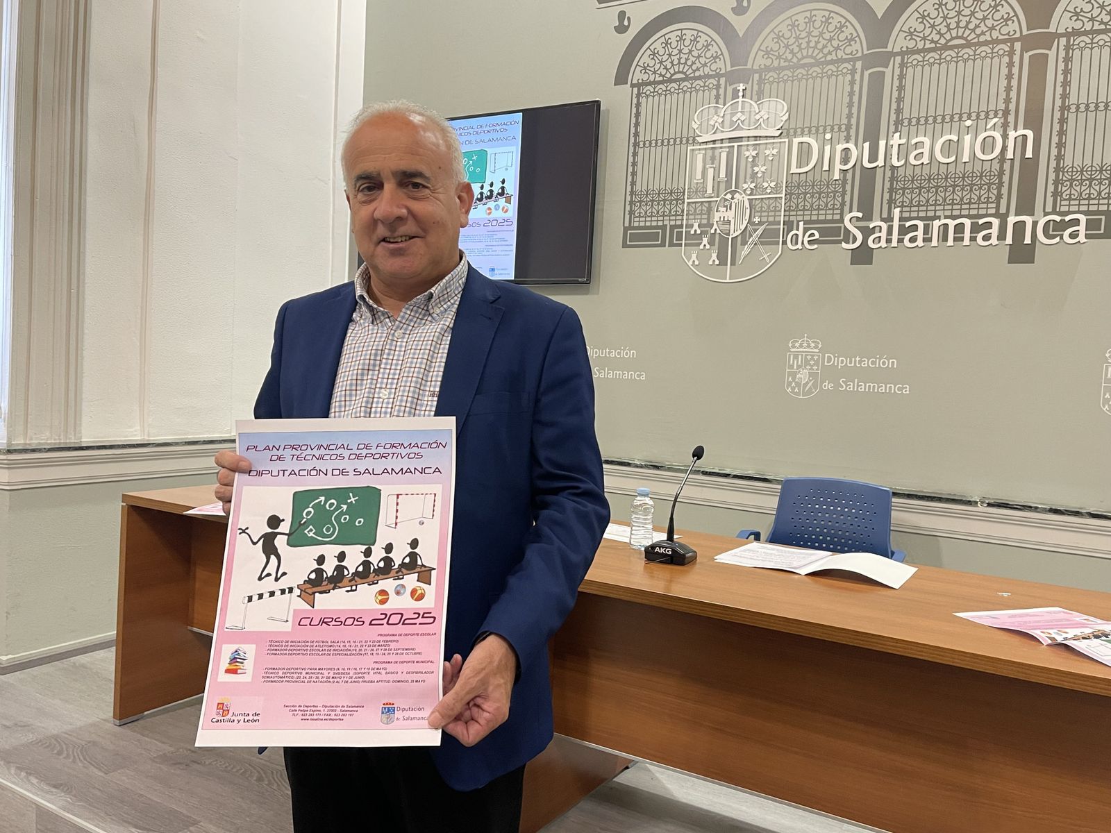 Jesús María Ortiz presenta el plan de cursos de técnicos de deporte