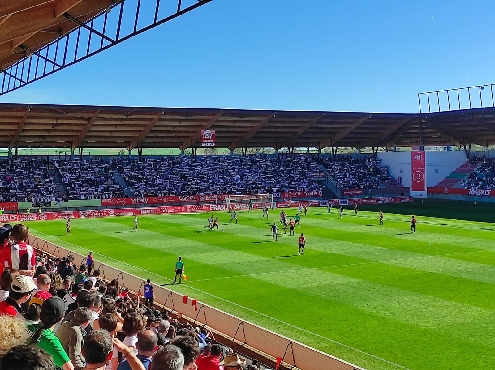 Afición Unionistas en el Ruta de la Plata el pasado año