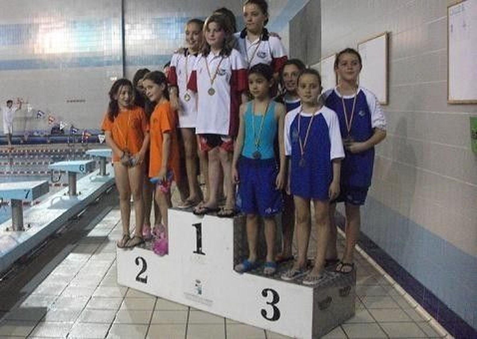 Buena actuación de los nadadores del Acuático en Zamora