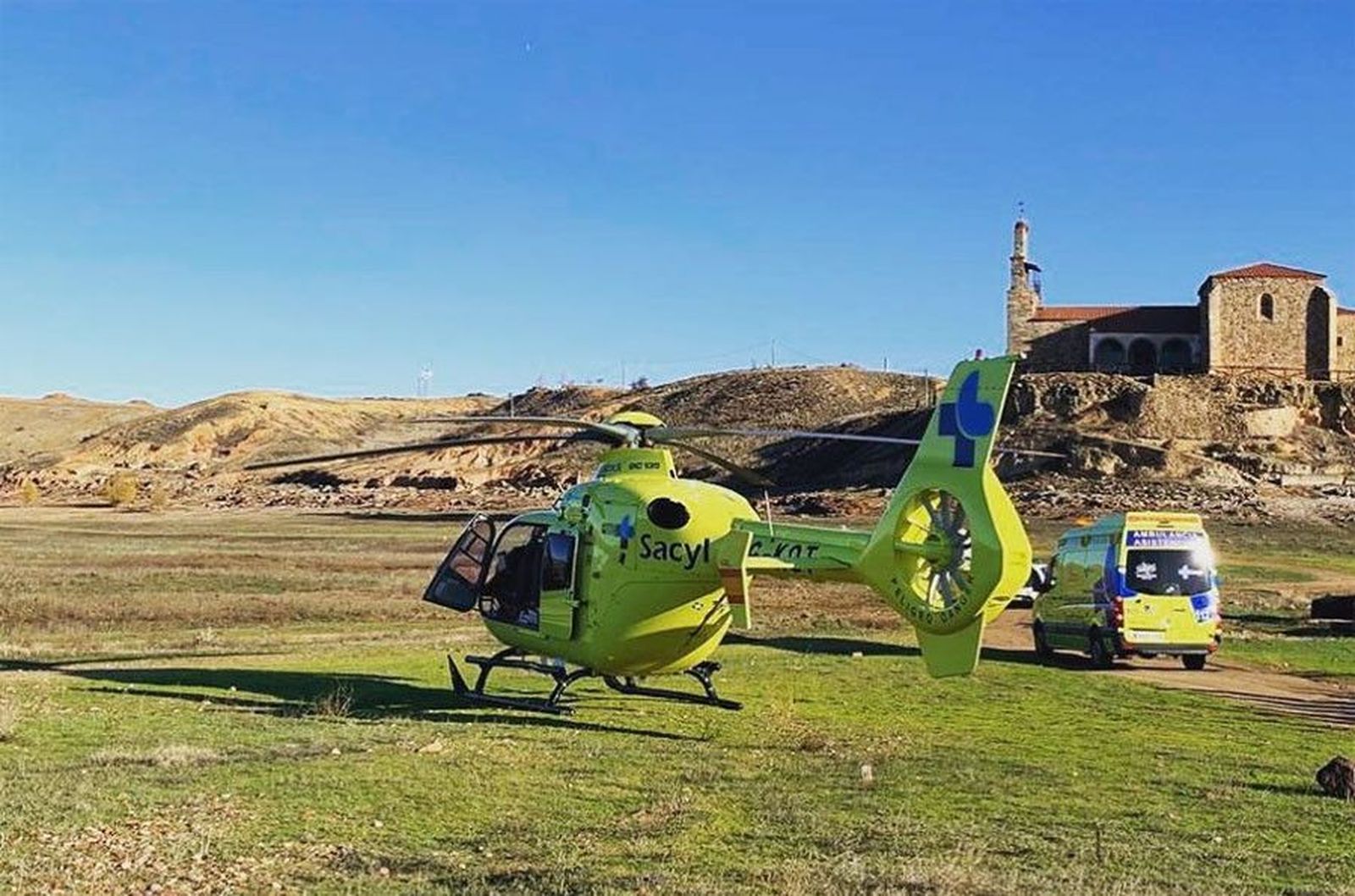 Helicoptero montamarta