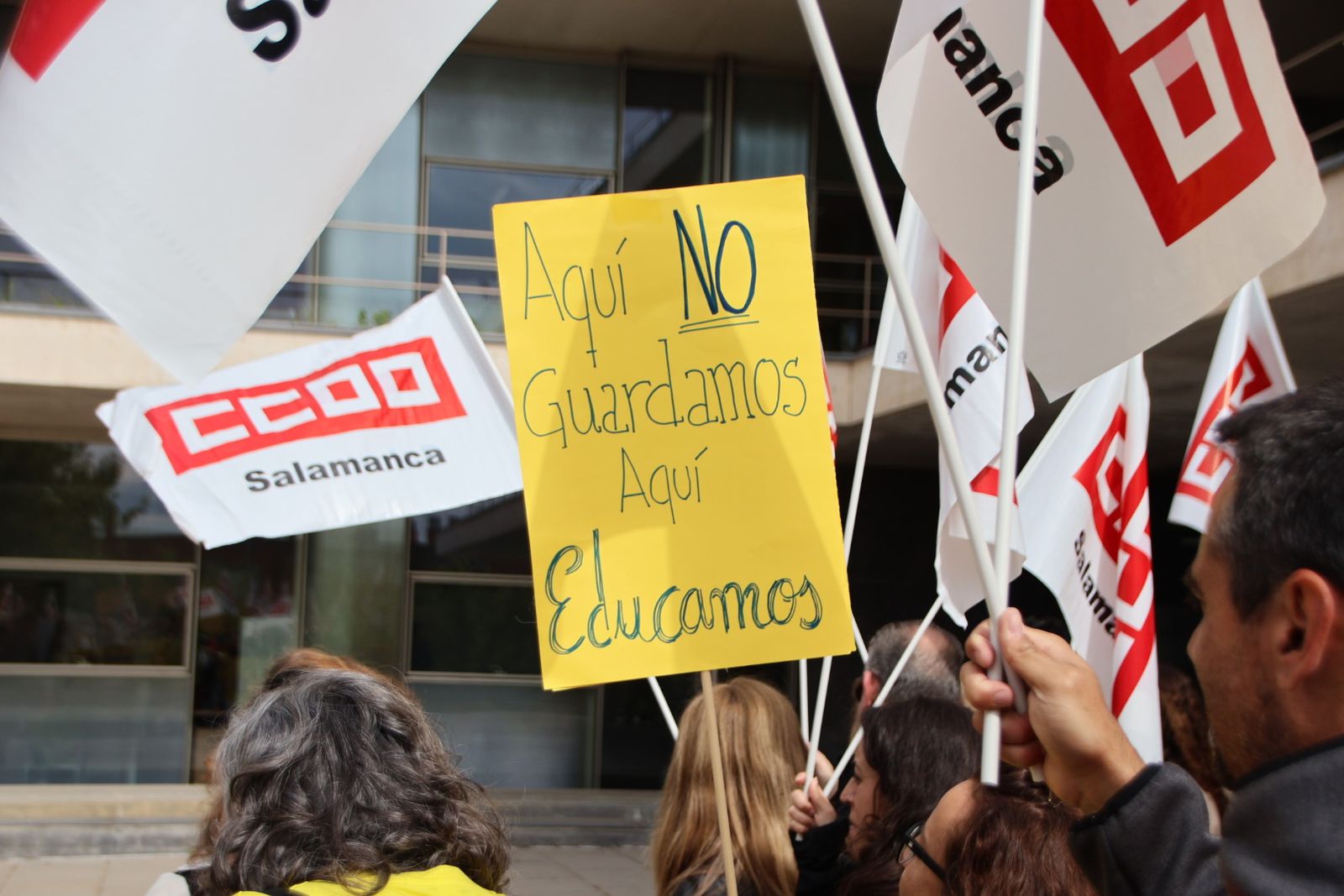 Concentración en la huelga de Educación Infantil