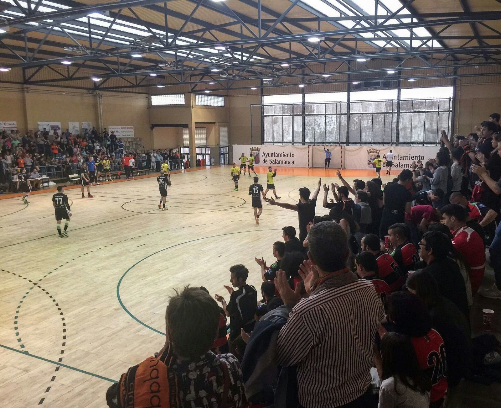 El BM Salamanca espera una gran entrada en su debut liguero