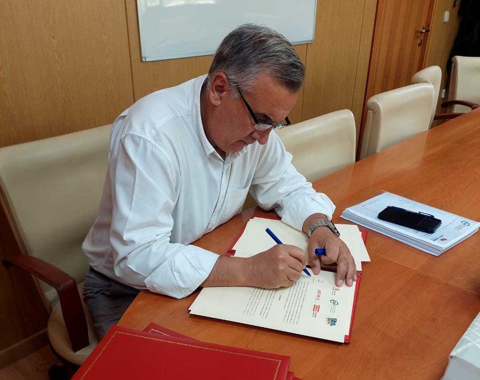 CSIF firma un nuevo complemento para los agentes medioambientales