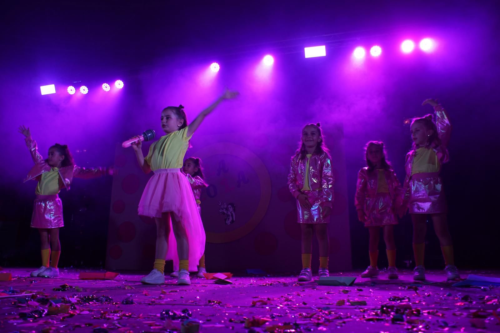 Emoción y creatividad en la primera cita del Play Back infantil en Alba de Tormes