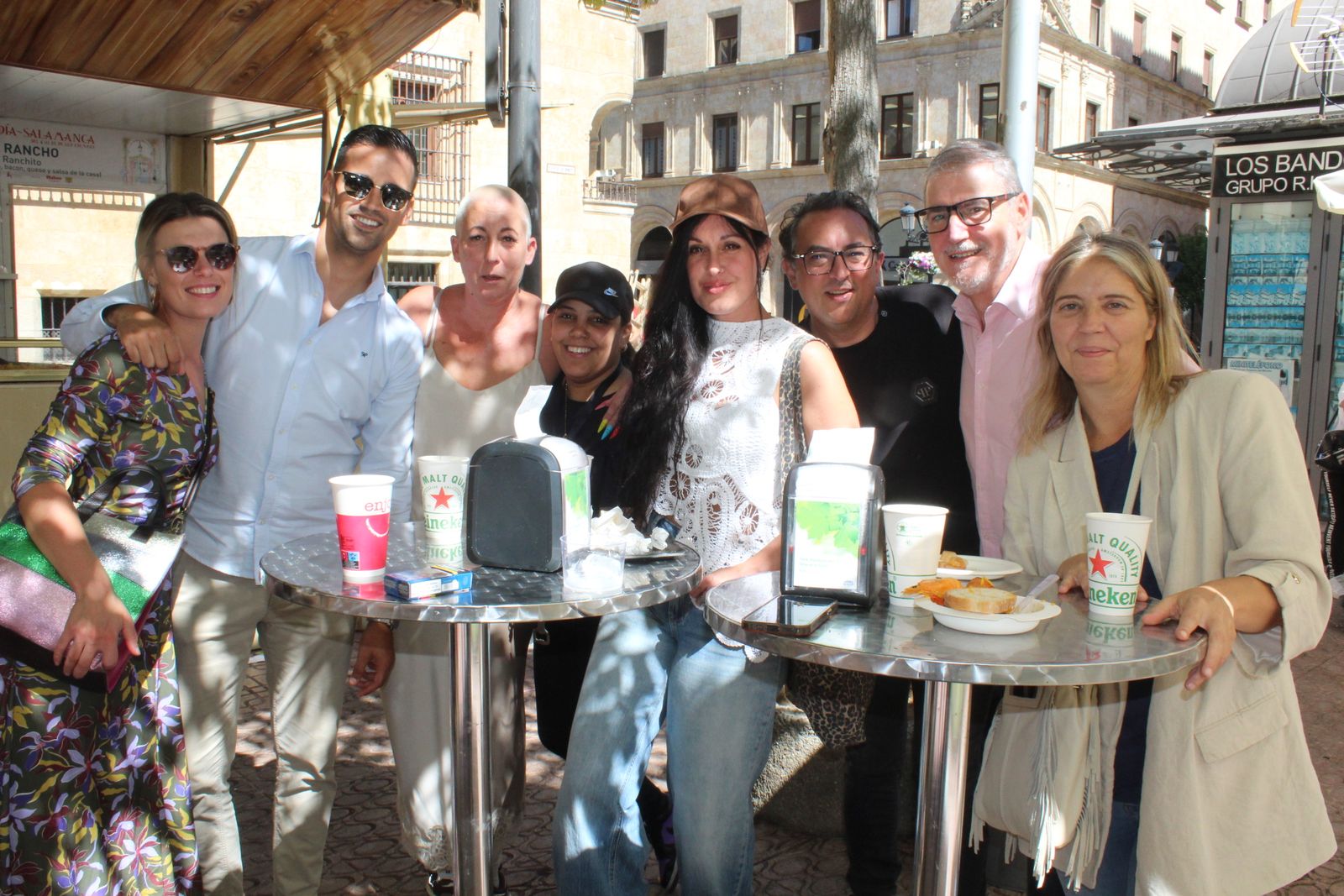 Ambiente en la Feria de Día en el mediodía de este jueves