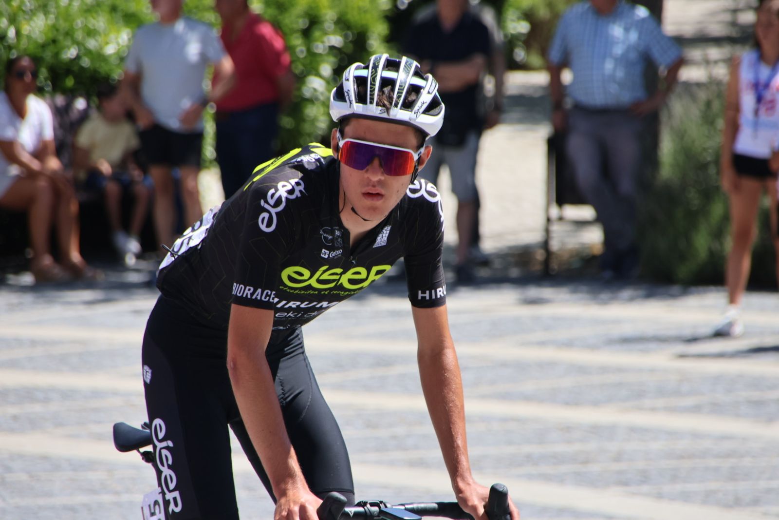 Salida II Vuelta Ciclista a Castilla y León Sub-23 y Élite