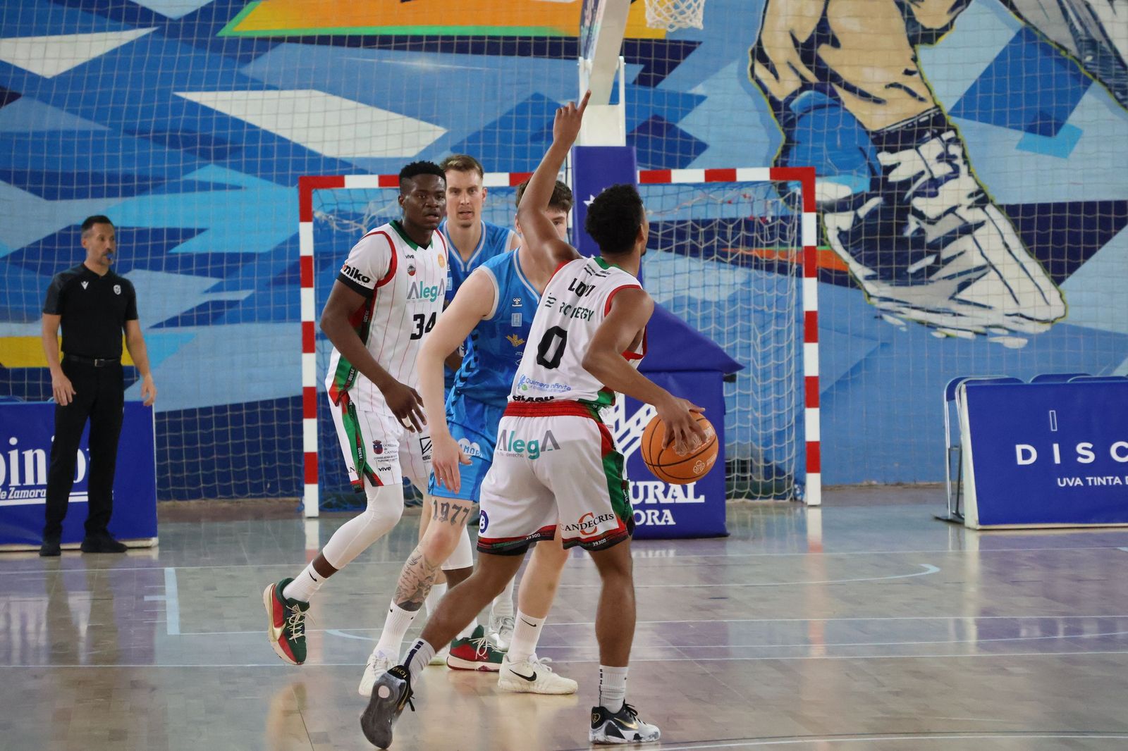 GALERÍA | Revive en imágenes el partido entre el CB Zamora y Alega Cantabria