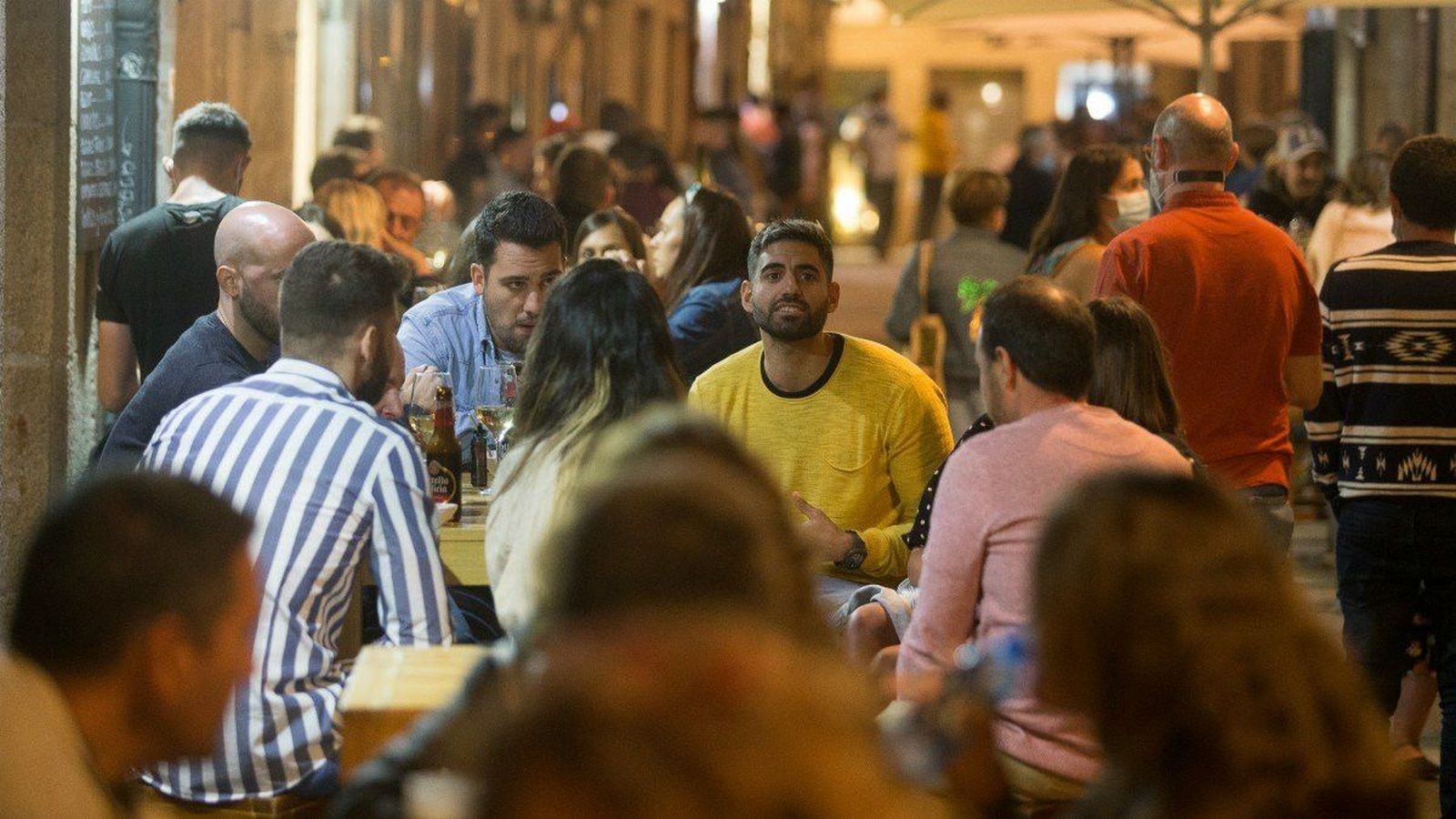 Ocio nocturno. terraza.