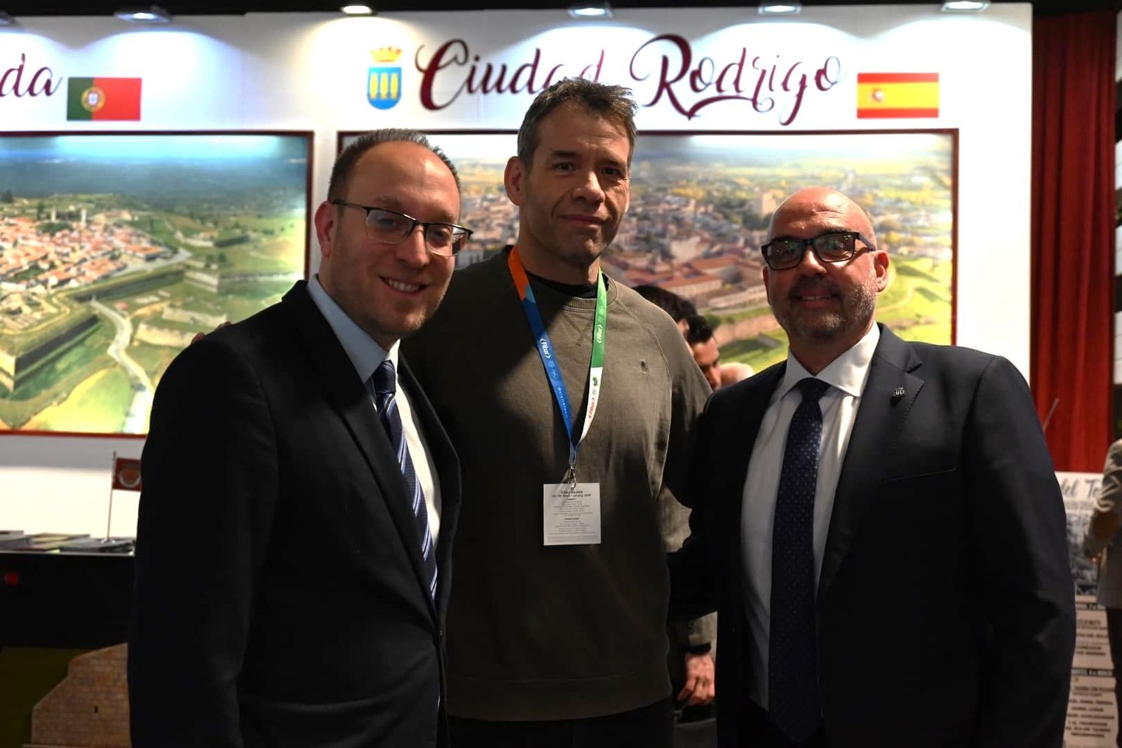 Marcos Iglesias, Rubén Amón y Ramón Sastre durante la presentación del Carnaval del Toro en FITUR